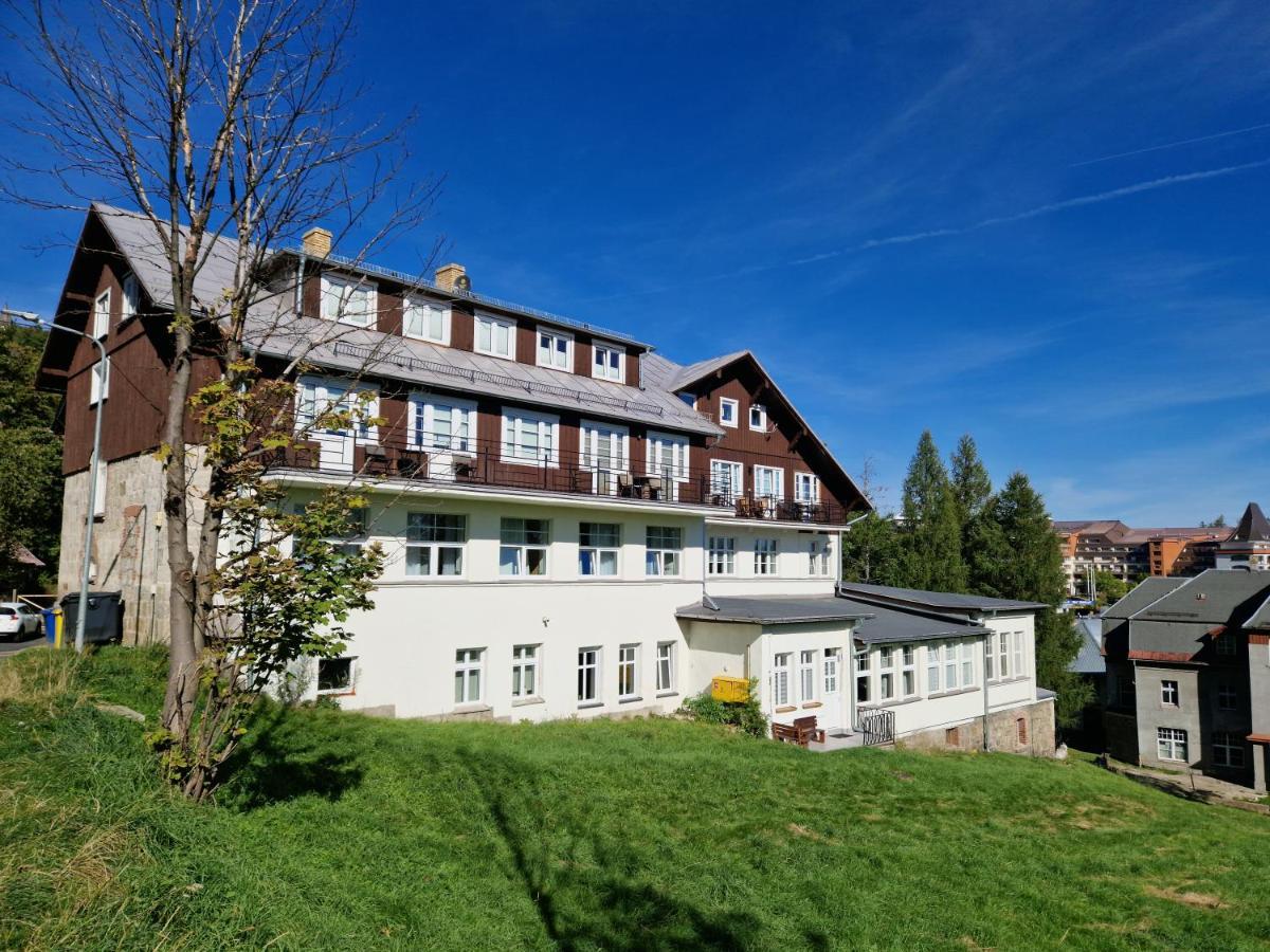 Klimatyczny Apartament קרפאז' מראה חיצוני תמונה